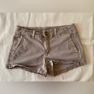 American Eagle Outfitters Khaki Women Cargo Shorts Shortie Style Size 2